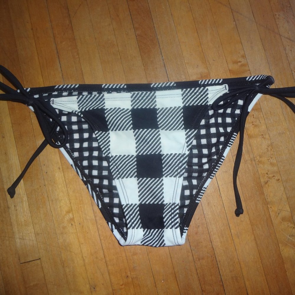 O'neill Buffalo Plaid Checkers String Bikini Xs/S… - image 6